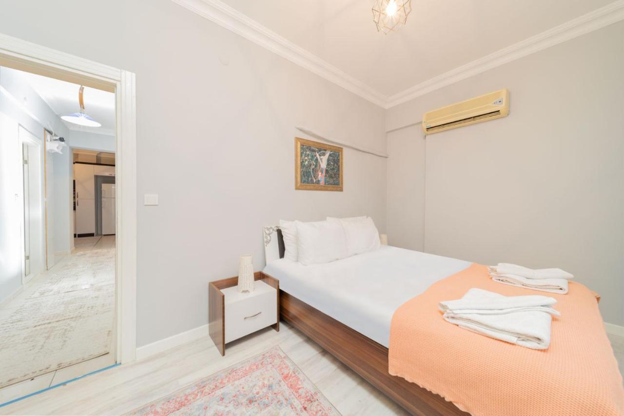 Vibrant Flat With Lovely Balcony In Muratpasa Αττάλεια Εξωτερικό φωτογραφία